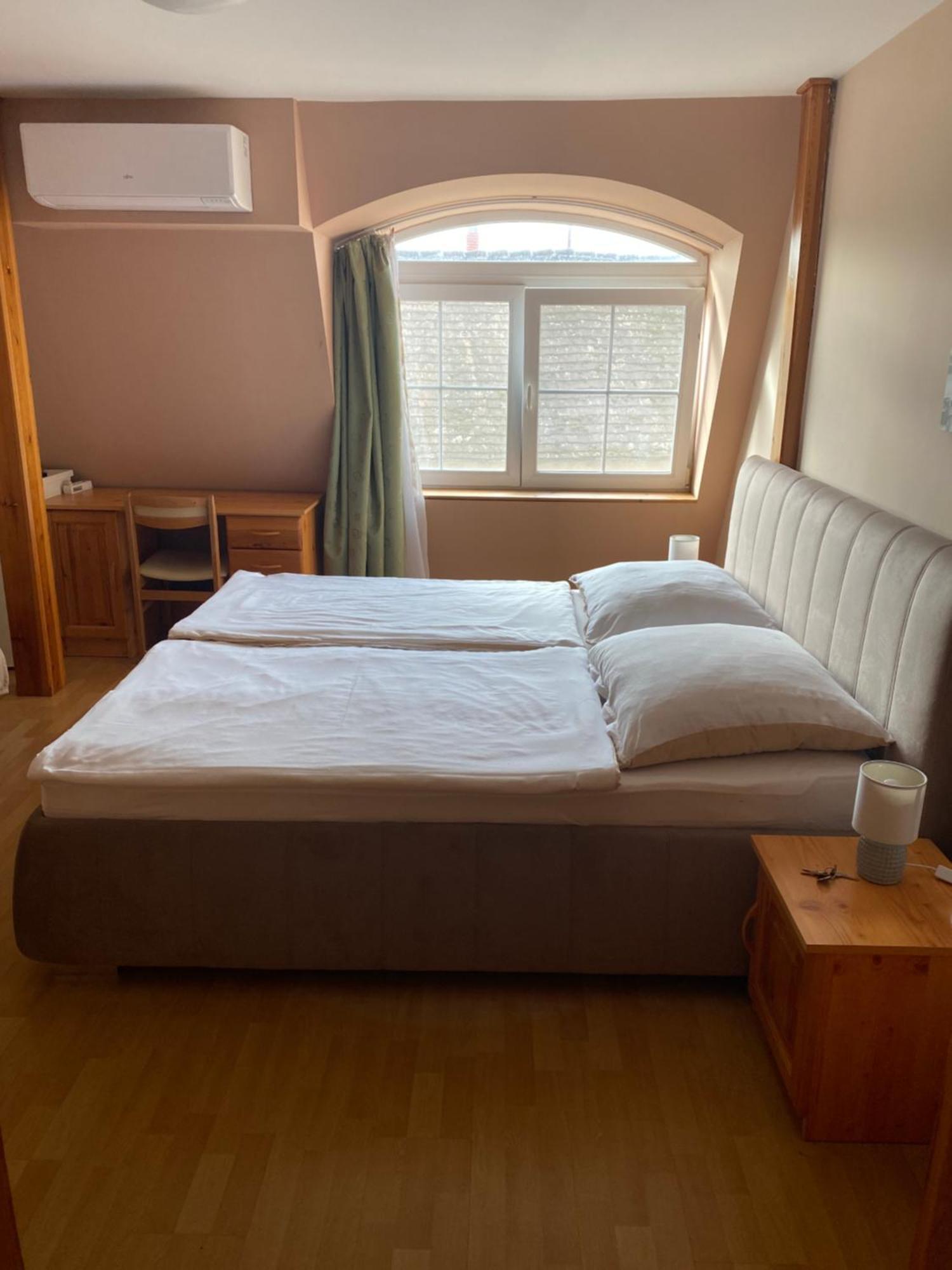 Ambrozia Guesthouse 나지카니자 외부 사진