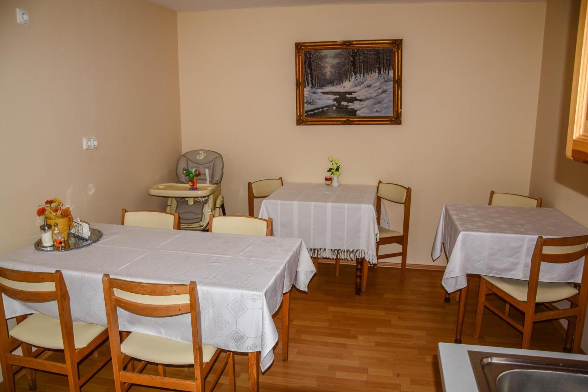 Ambrozia Guesthouse 나지카니자 외부 사진