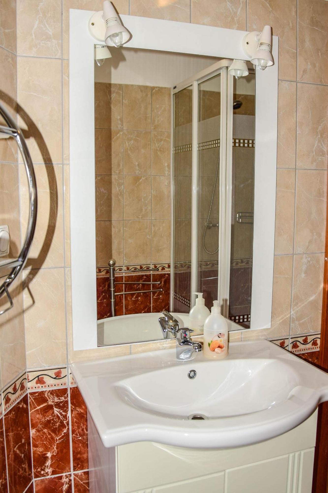 Ambrozia Guesthouse 나지카니자 외부 사진