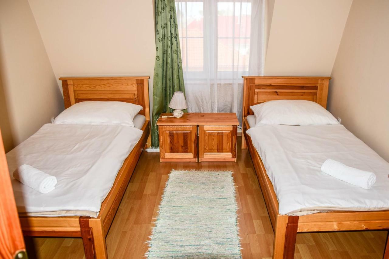 Ambrozia Guesthouse 나지카니자 외부 사진
